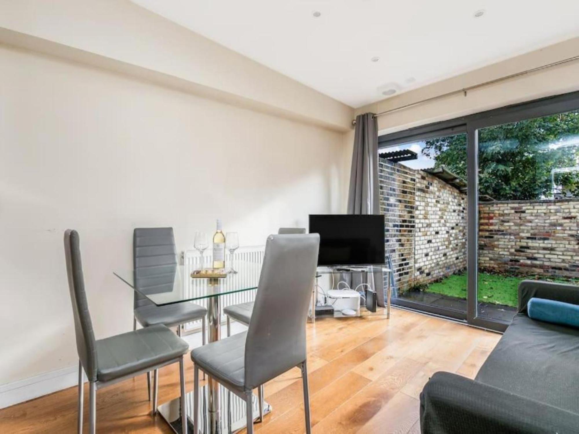 Pass The Keys Ealing Queen Of The Suburbs 2Bd Apartment London Luaran gambar