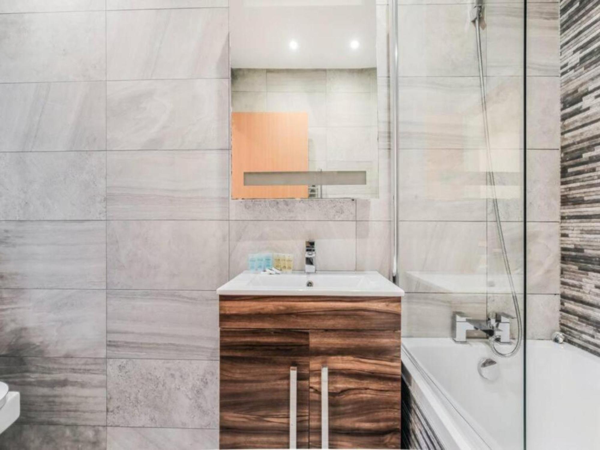 Pass The Keys Ealing Queen Of The Suburbs 2Bd Apartment London Luaran gambar