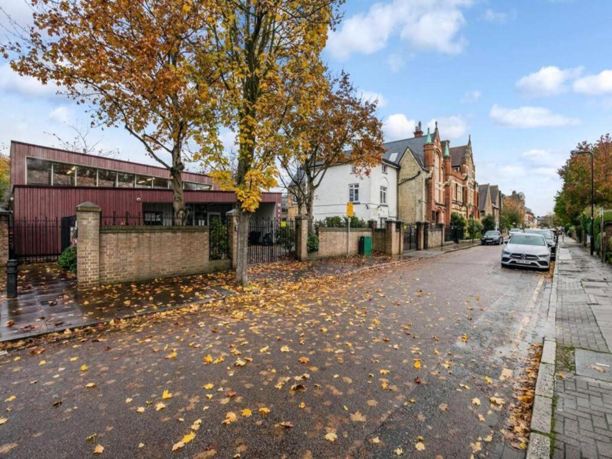 Pass The Keys Ealing Queen Of The Suburbs 2Bd Apartment London Luaran gambar